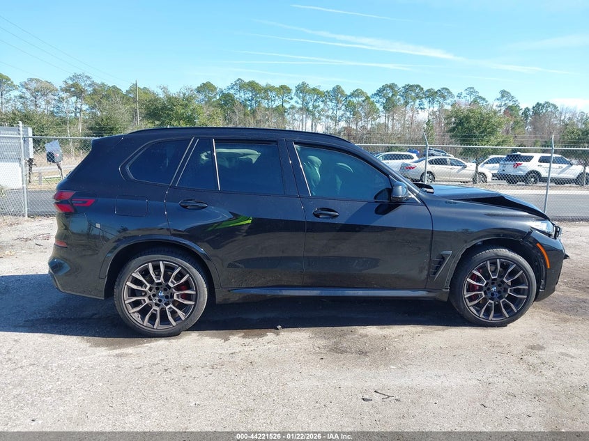 VIN 5UX23EU00R9V09861 2024 BMW X5 XDRIVE40I