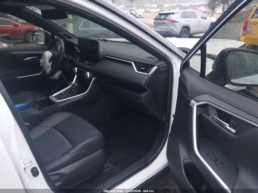 2024 Toyota Rav4 Hybrid Xse