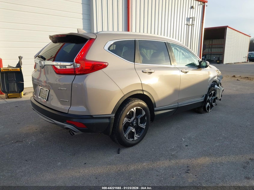 2017 HONDA CR-V TOURING — Photo 4