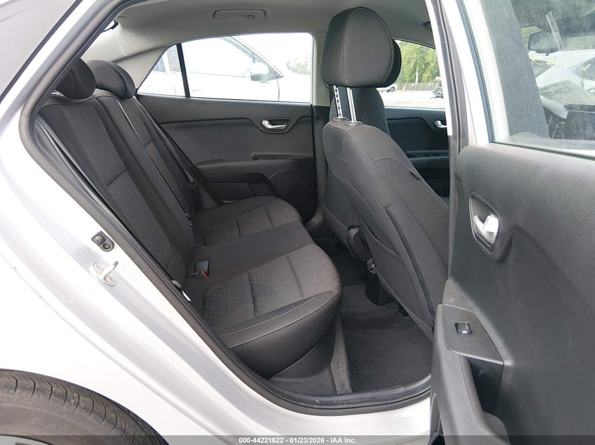 VIN 3KPA24AD0NE458367 2022 KIA RIO S