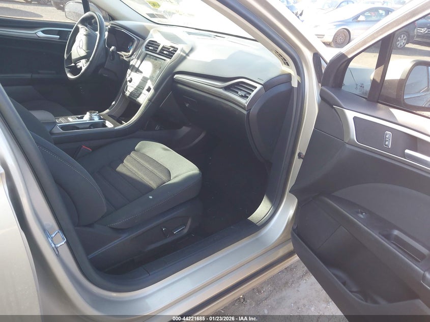 2019 Ford Fusion Hybrid Se