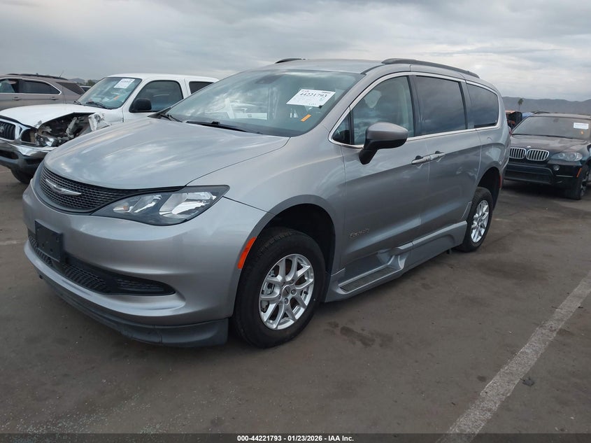 Vin: 2c4rc1dg5mr585651, lot: 44717836, chrysler voyager lxi 20212