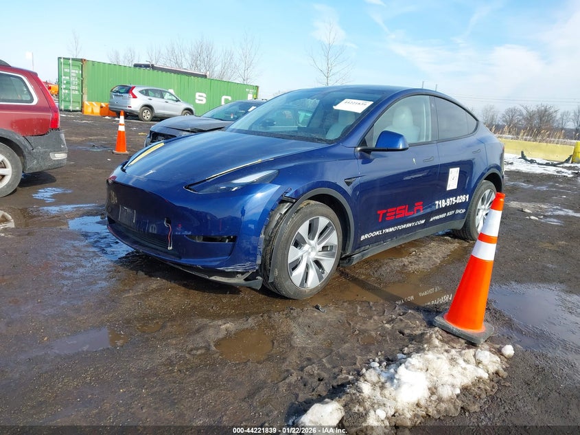 Vin: 7saygdee1pa100744, lot: 44717882, tesla model y long range dual motor all-wheel drive 20232