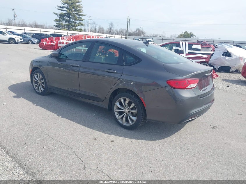 2015 Chrysler 200 S