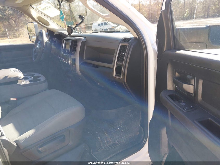 2018 Ram 2500 Tradesman 4X4 6'4 Box