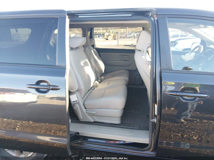 2019 Kia Sedona Lx VIN: KNDMB5C16K6551398 Lot: 44222054