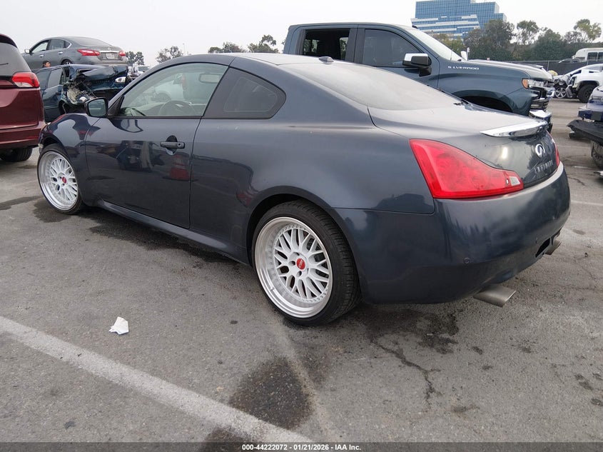 2011 Infiniti G37 Journey