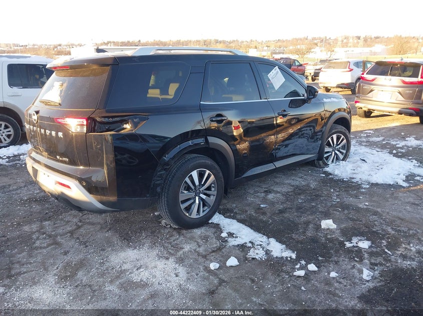 2025 Nissan Pathfinder Sl 4Wd