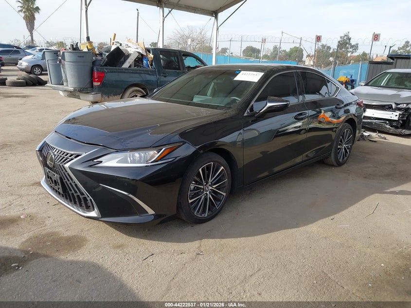 2025 Lexus Es 300H