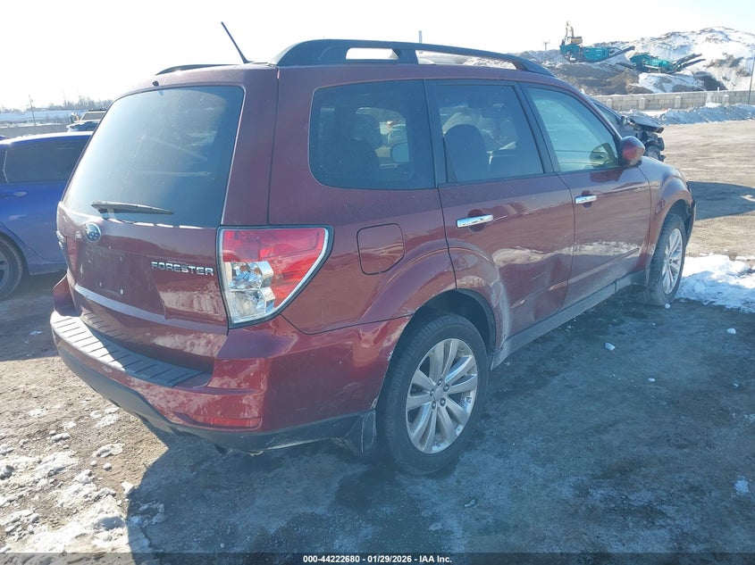 Vin: jf2shacc7dh415614, lot: 44718723, subaru forester 2.5x premium 20134