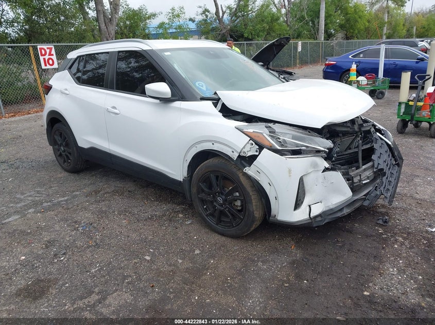 2023 Nissan Kicks Sv Xtronic Cvt