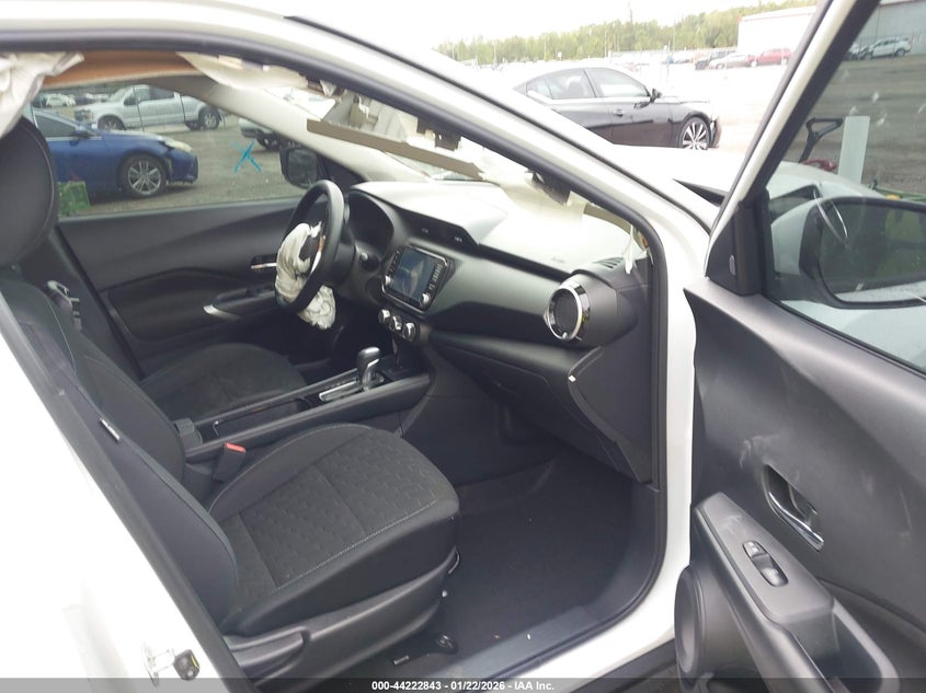 2023 Nissan Kicks Sv Xtronic Cvt