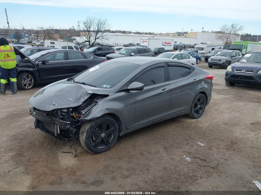 2013 Hyundai Elantra Gls