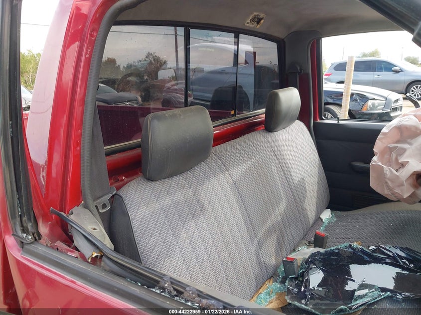 1997 NISSAN 4X2 TRUCK auction photo 8