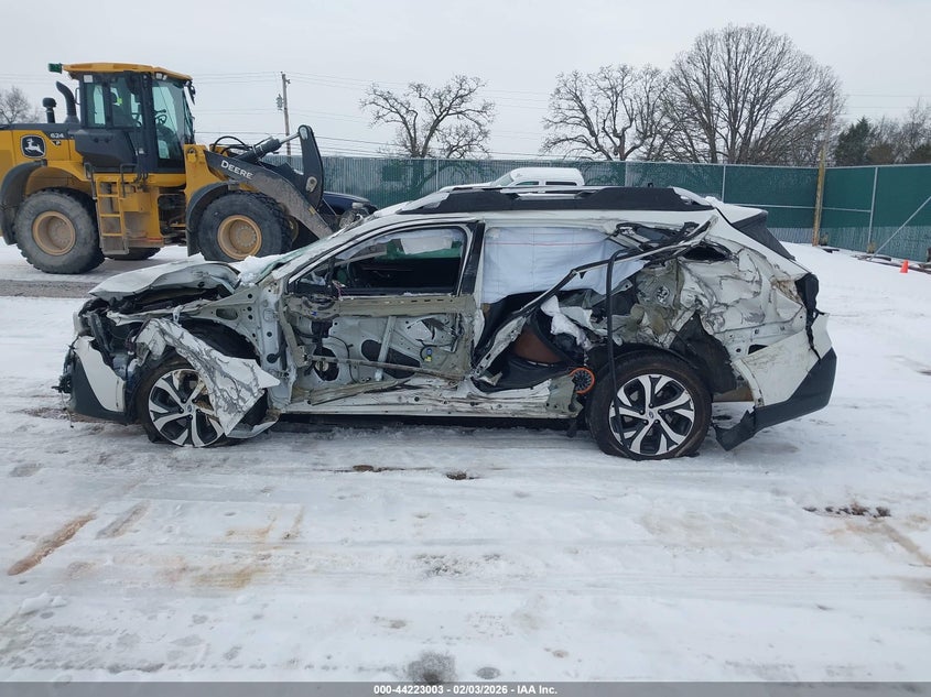 2022 Subaru Outback Touring VIN: 4S4BTAPC4N3131892 Lot: 44223003