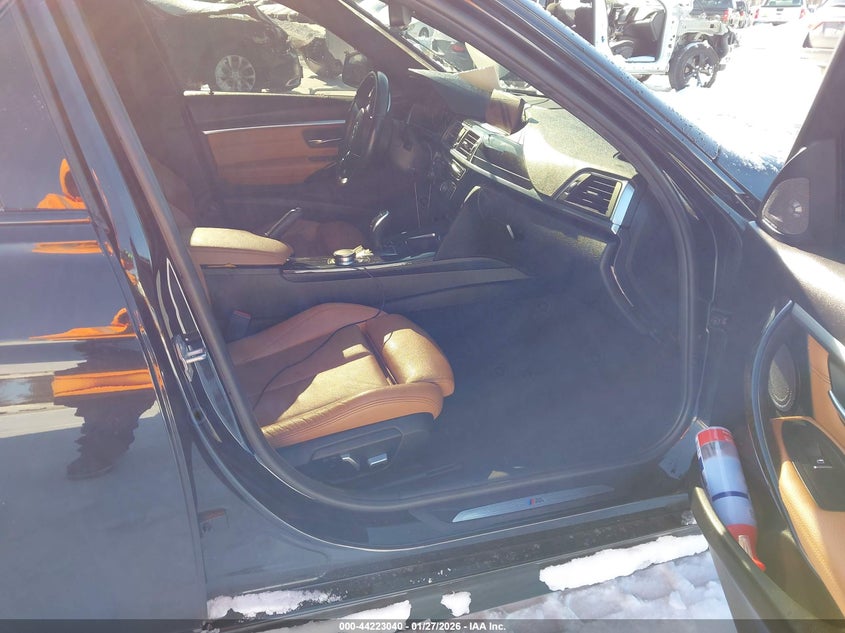 VIN: WBA8B7C59JA584792 2018 BMW 340I XDRIVE