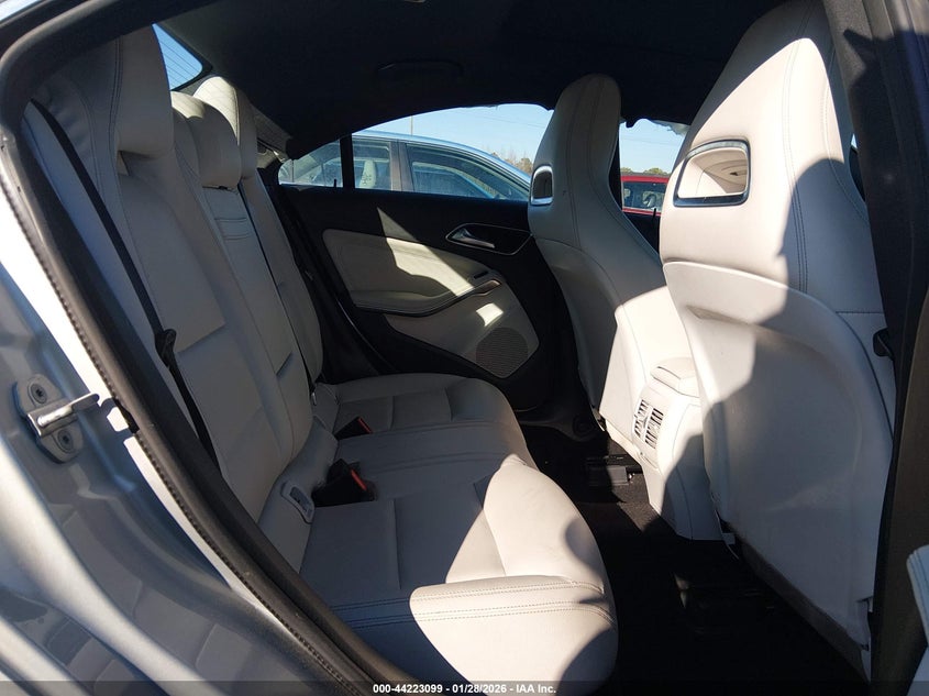 2018 Mercedes-Benz Cla 250 VIN: WDDSJ4EB7JN577318 Lot: 44223099