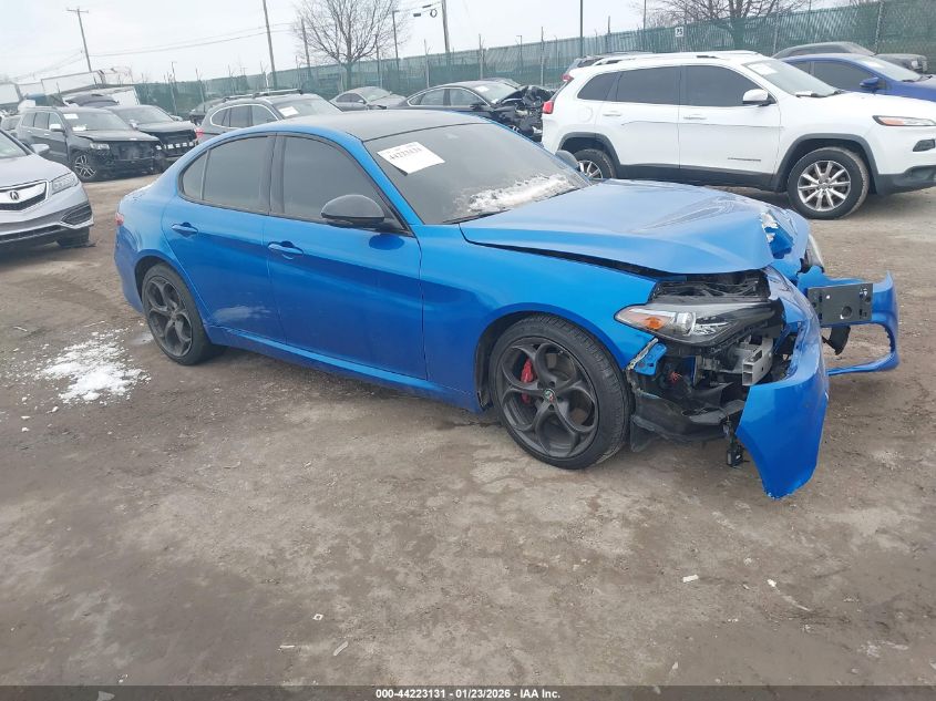 2019 Alfa Romeo Giulia Ti Sport Awd