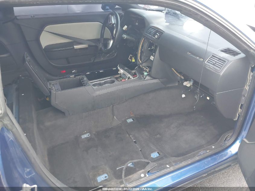 2011 Dodge Challenger Srt8