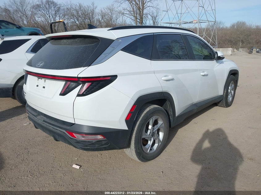 2022 Hyundai Tucson Sel