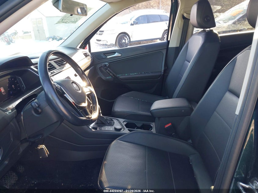 2019 Volkswagen Tiguan 2.0T Se/2.0T Sel/2.0T Sel R-Line/2.0T Sel R-Line Black