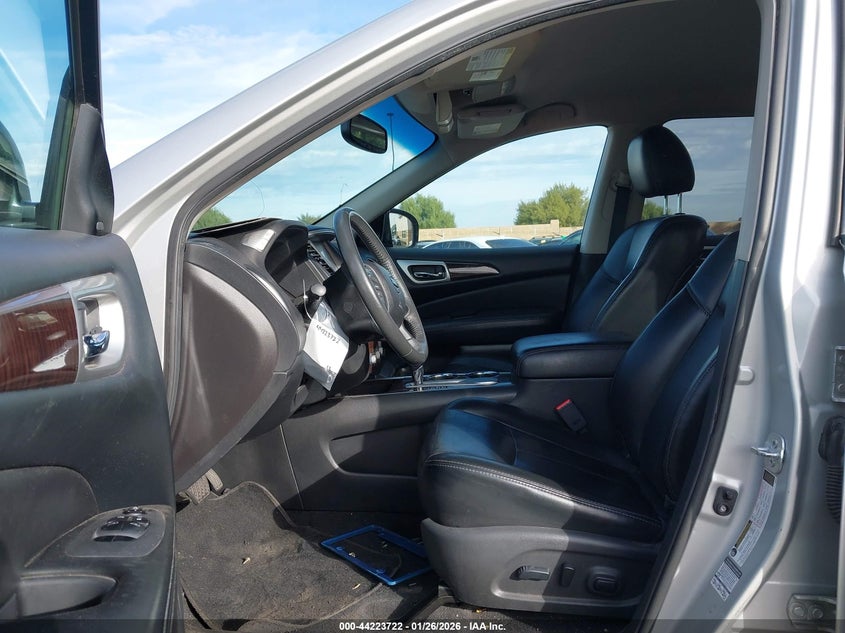 2015 Nissan Pathfinder Sl