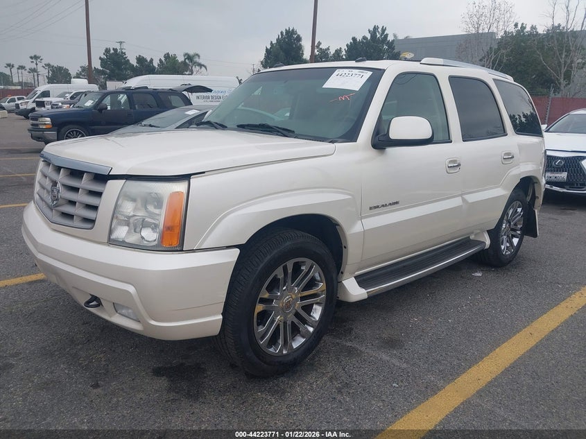 2003 Cadillac Escalade Standard