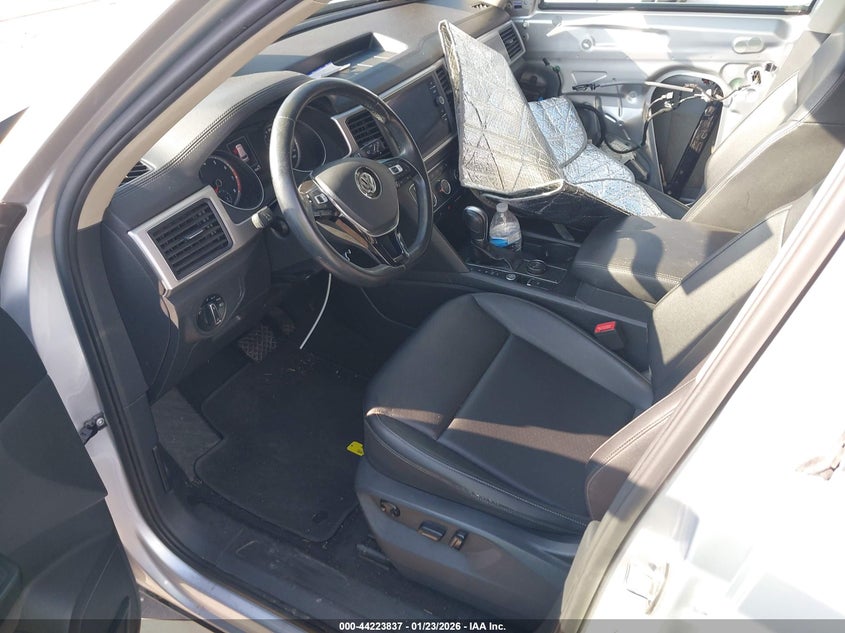 VIN 1V2KR2CA2JC575035 2018 VOLKSWAGEN ATLAS 3.6L V6 SE
