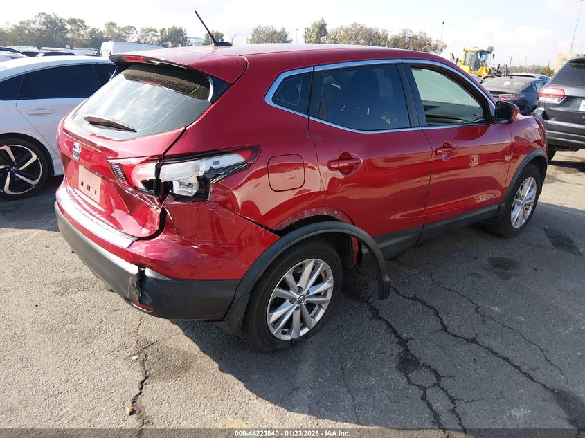 2018 Nissan Rogue Sport S