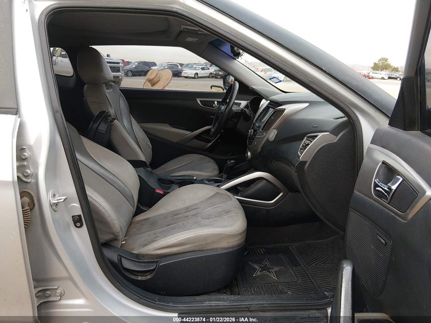2012 Hyundai Veloster 1.6 Base W Gray Unknown Lot 111044223874 Vin KMHTC6AD1CU068390