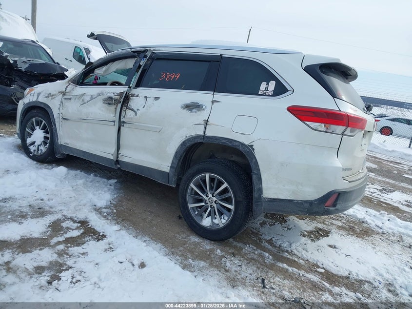 2019 Toyota Highlander Hybrid Xle
