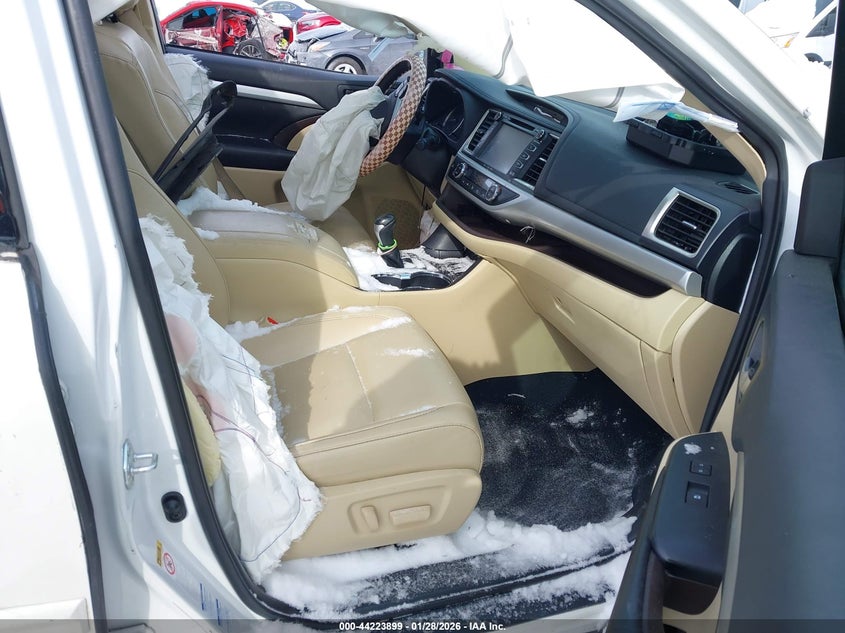 2019 Toyota Highlander Hybrid Xle