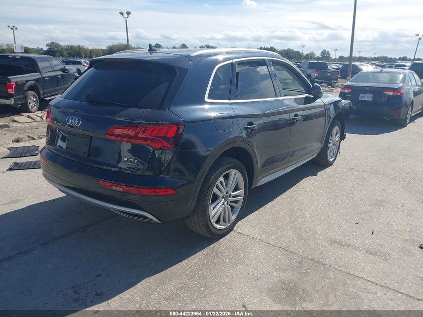 2018 Audi Q5 2.0T Premium/2.0T Tech Premium