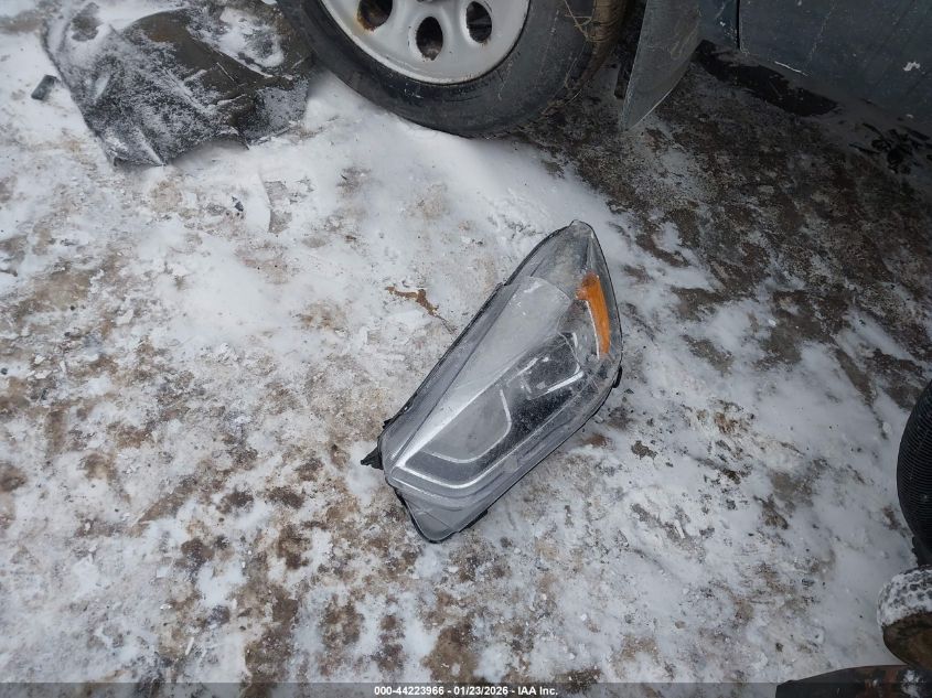 2017 Ford Escape Titanium VIN: 1FMCU9J99HUE89713 Lot: 44223966