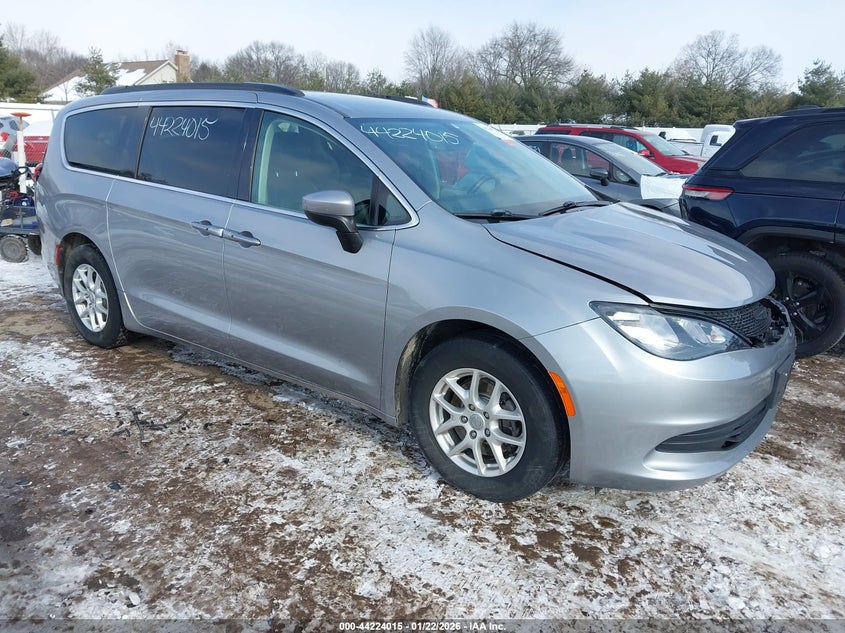 2020 Chrysler Voyager Lxi