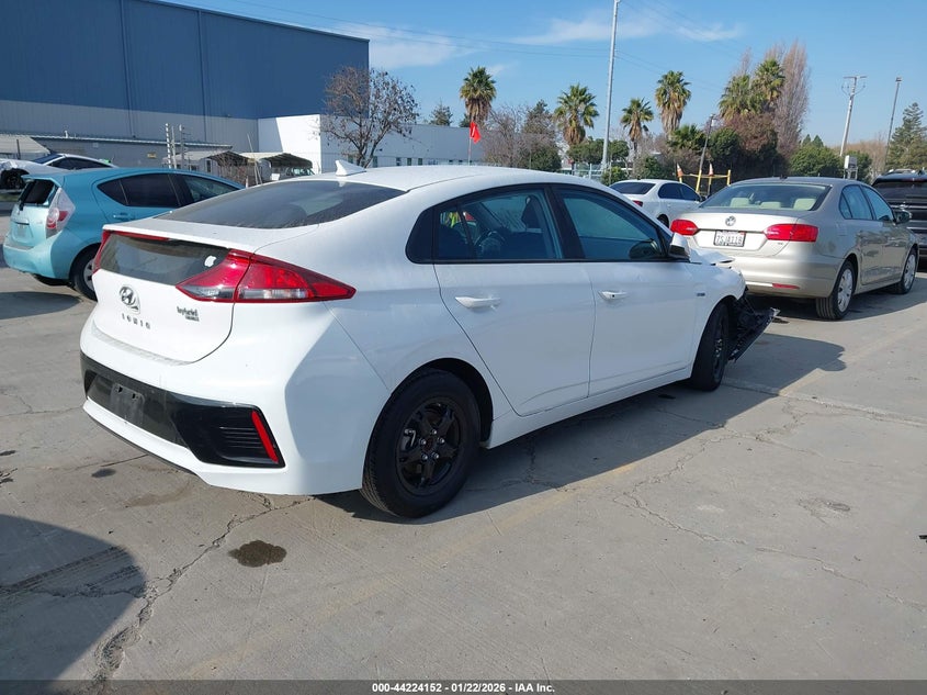 2019 Hyundai Ioniq Hybrid Blue