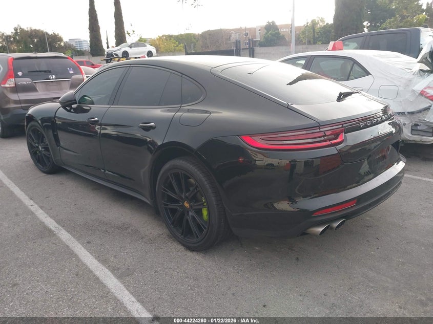 2019 Porsche Panamera E-Hybrid 4