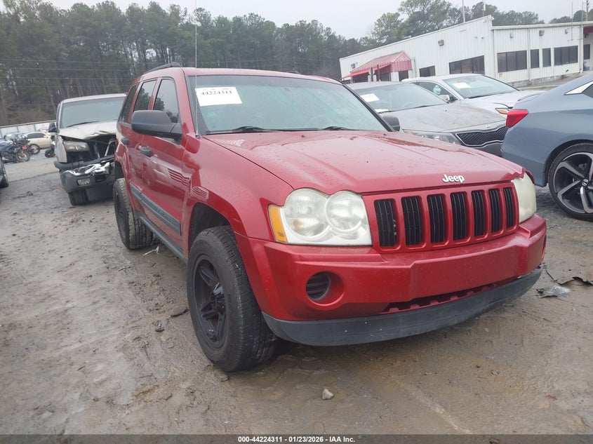 2006 Jeep Grand Cherokee Laredo