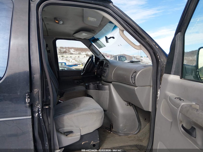 2007 Ford E-350 Super Duty Xl/Xlt
