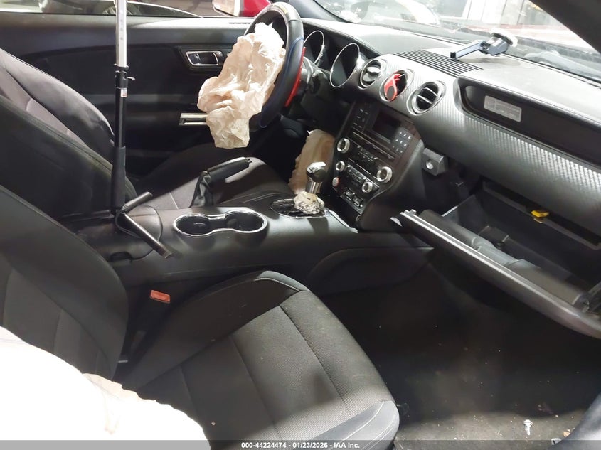 2015 Ford Mustang V6