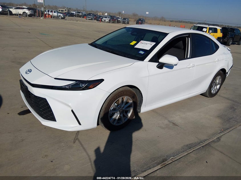 2025 Toyota Camry Le