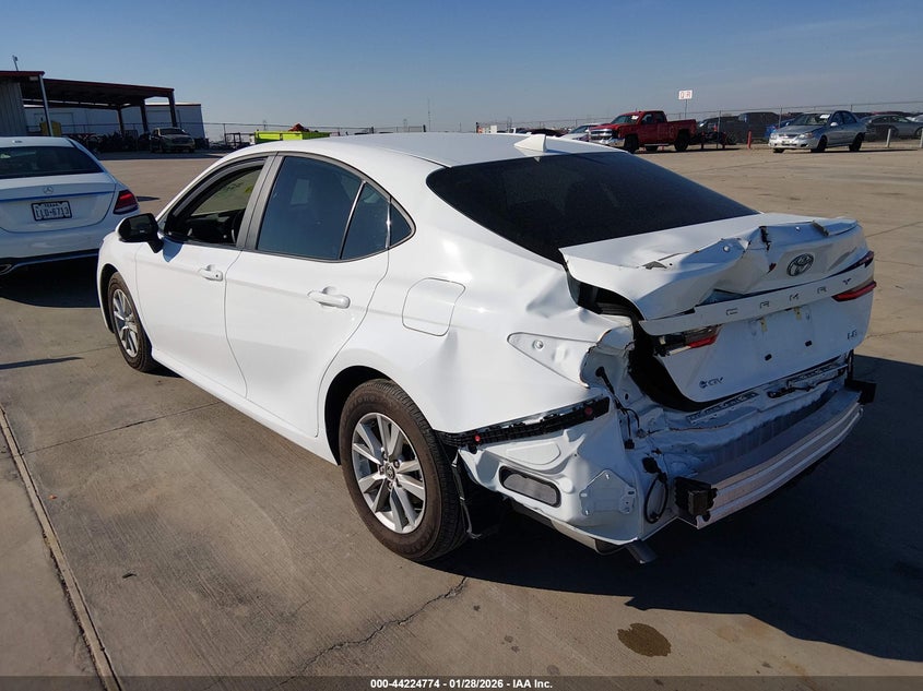 2025 Toyota Camry Le