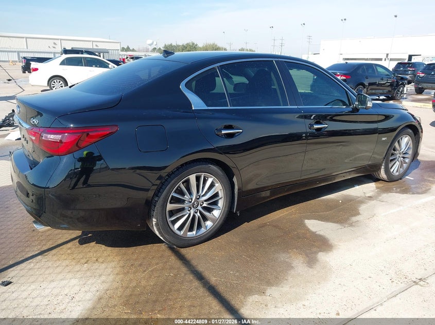 2018 Infiniti Q50 3.0T Luxe