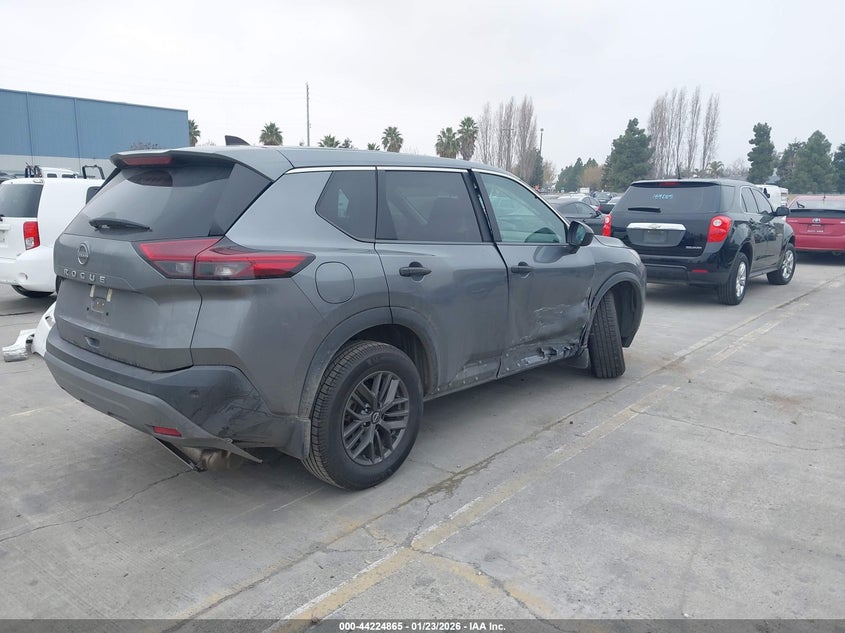 2023 Nissan Rogue S Fwd