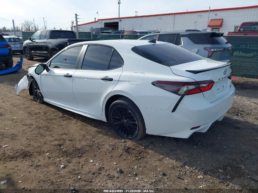 2021 Toyota Camry Se Nightshade Edition
