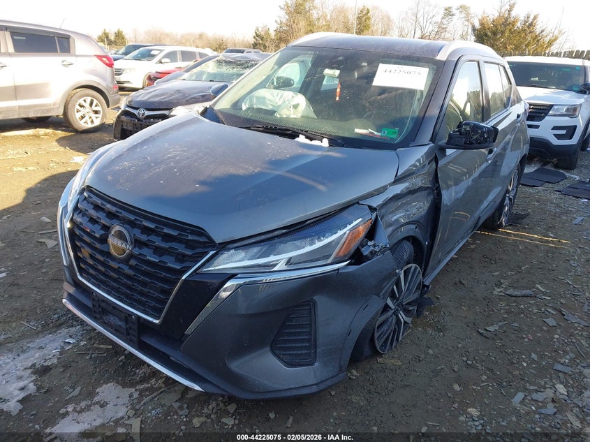 2023 Nissan Kicks Sv Xtronic Cvt