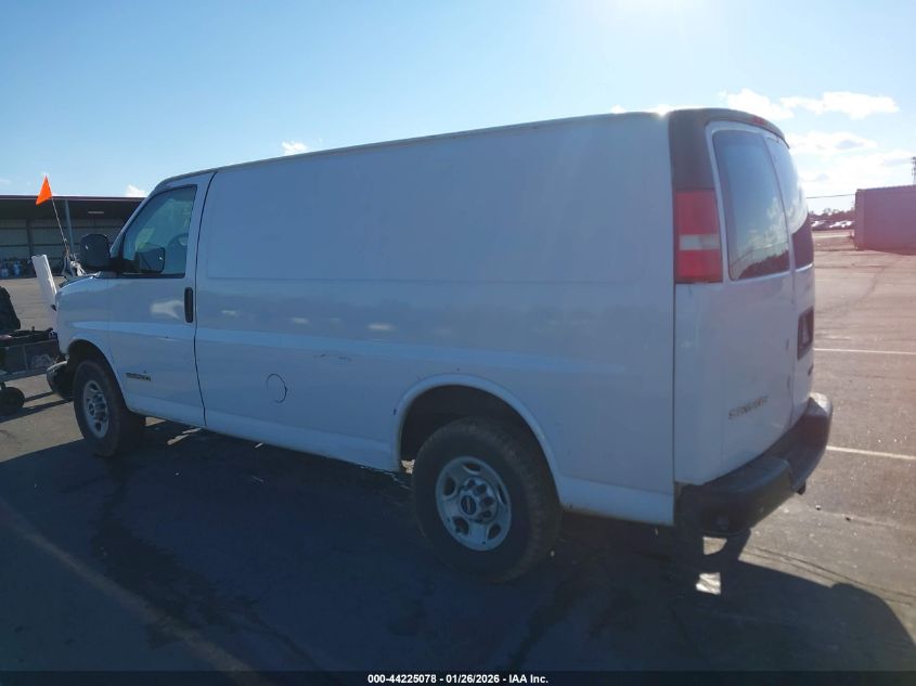 2005 GMC Savana Standard