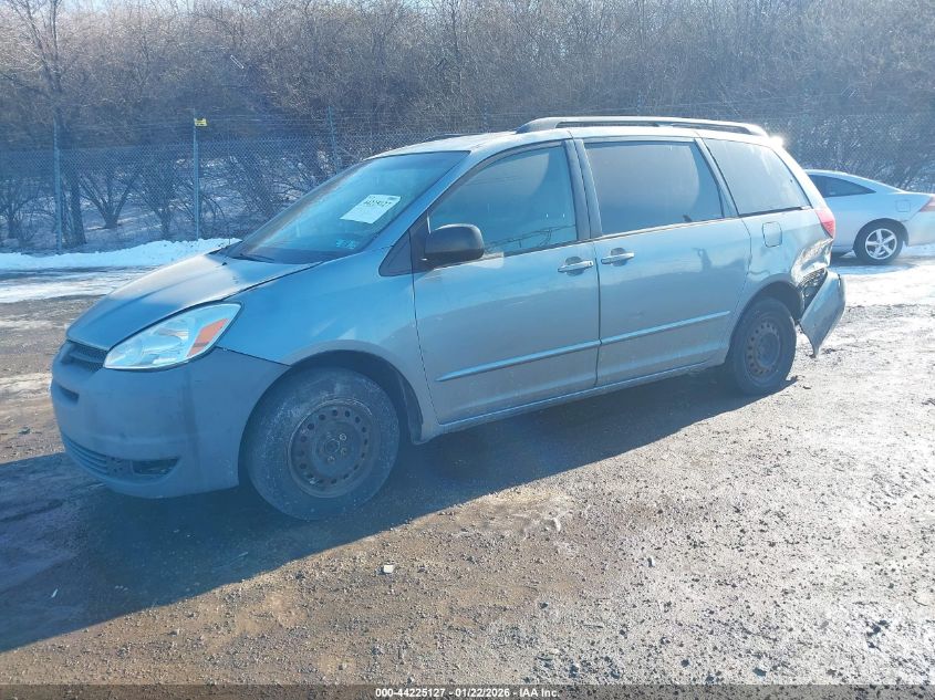 2004 Toyota Sienna Le