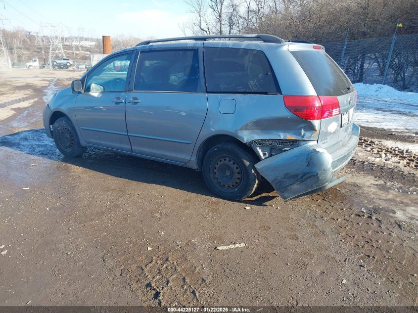 2004 Toyota Sienna Le