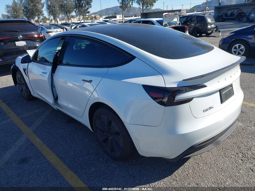 2025 Tesla Model 3 Long Range Rear-Wheel Drive/Standard Rear-Wheel Drive